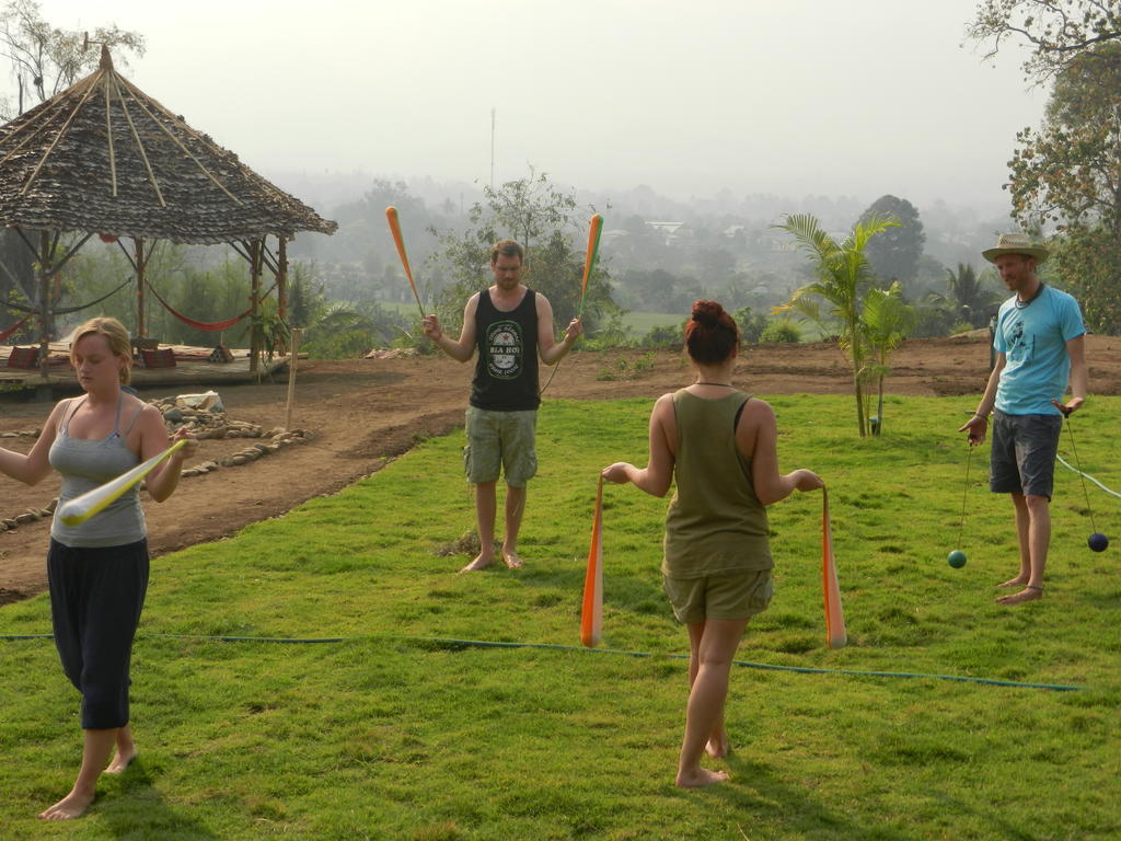 Pai Circus Hostel Bagian luar foto